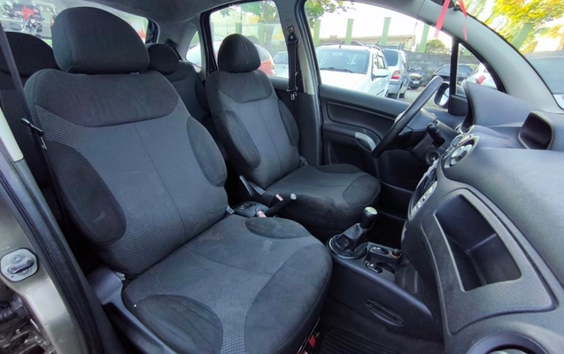 imagem-https://www.socarrao.com.br/sc-vehicle-images-prod/978112/1778611328235-SU1HXzIwMjYwNTExXzE2NDkxOSAoQ29weSkuanBn.jpg