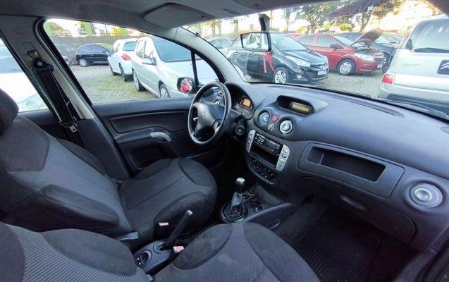 imagem-https://www.socarrao.com.br/sc-vehicle-images-prod/978112/1778611328294-SU1HXzIwMjYwNTExXzE2NDkyNyAoQ29weSkuanBn.jpg