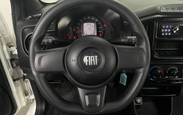 imagem-https://www.socarrao.com.br/sc-vehicle-images-prod/978129/1789134835216-7955628_6_B_a65d60df58.jpeg