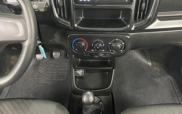imagem-https://www.socarrao.com.br/sc-vehicle-images-prod/978129/1789134835221-7955628_7_B_7e3b3f5b56.jpeg