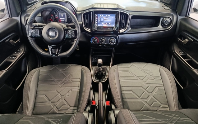 imagem-https://www.socarrao.com.br/sc-vehicle-images-prod/978147/1789843263577-UGKILp4zOFHLxnm7uRsxgg44qv5BrYAS.jpg