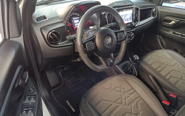 imagem-https://www.socarrao.com.br/sc-vehicle-images-prod/978147/1789843263582-Q99fbqUrJefCqBLB82350b9cQXyXNpMv.jpg