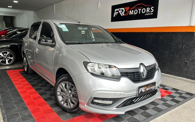 imagem-https://www.socarrao.com.br/sc-vehicle-images-prod/978209/1775068473093-V2hhdHNBcHAgSW1hZ2UgMjAyNi0wNC0wMSBhdCAxNS4yOC4wNSAoMikuanBlZw.jpeg
