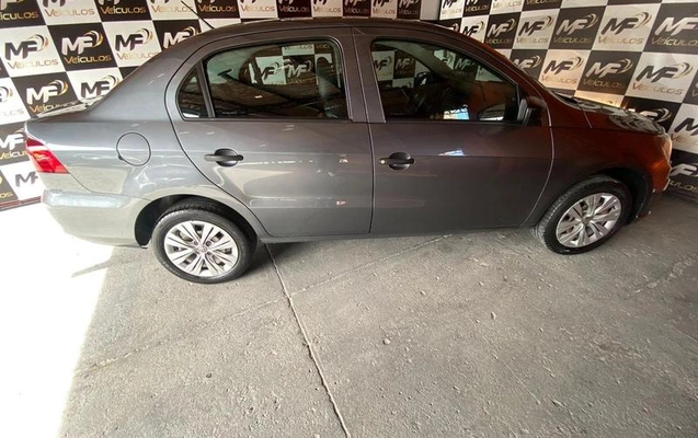 imagem-https://www.socarrao.com.br/sc-vehicle-images-prod/978213/1788447746461-7955517_12_B_95a63bd9e7.jpeg