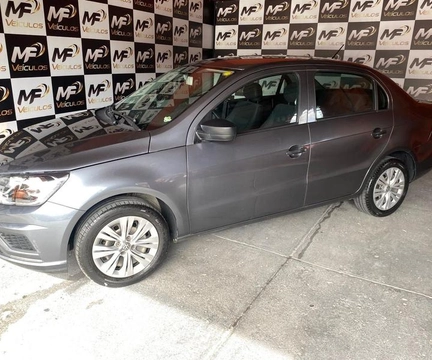 Volkswagen Voyage 1.0 Flex 12V 4p 2023 Cinza — foto 1 de 3