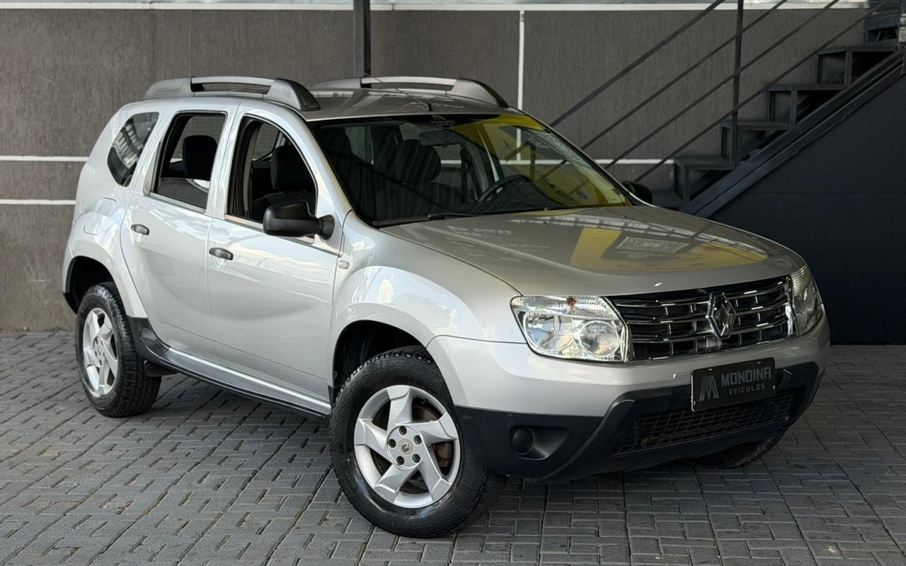 Renault Duster Expression 1.6 Hi-Flex 16V Mec. na cor Prata em Curitiba / PR - 978332