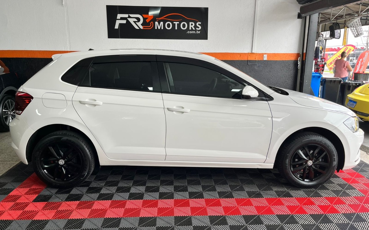 imagem-https://www.socarrao.com.br/sc-vehicle-images-prod/978440/1775073288535-V2hhdHNBcHAgSW1hZ2UgMjAyNi0wMy0zMCBhdCAwOS41Ni4wOCAoMSkuanBlZw.jpeg