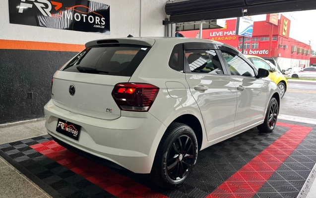 imagem-https://www.socarrao.com.br/sc-vehicle-images-prod/978440/1775073288661-V2hhdHNBcHAgSW1hZ2UgMjAyNi0wMy0zMCBhdCAwOS41Ni4wNy5qcGVn.jpeg