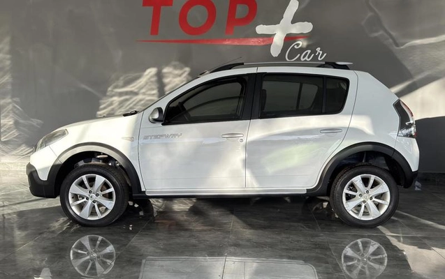 imagem-https://www.socarrao.com.br/sc-vehicle-images-prod/978563/1785855234557-7956602_5_B_2cad53f6c7.jpeg