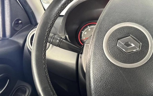 imagem-https://www.socarrao.com.br/sc-vehicle-images-prod/978563/1785855234568-7956602_12_B_5040b7507a.jpeg