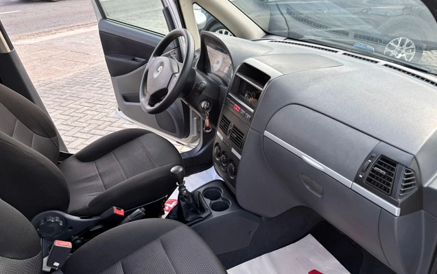 imagem-https://www.socarrao.com.br/sc-vehicle-images-prod/978840/1788005299253-15bbc933ae0e463887fecce05a5b0d2f_1775084617555.jpg