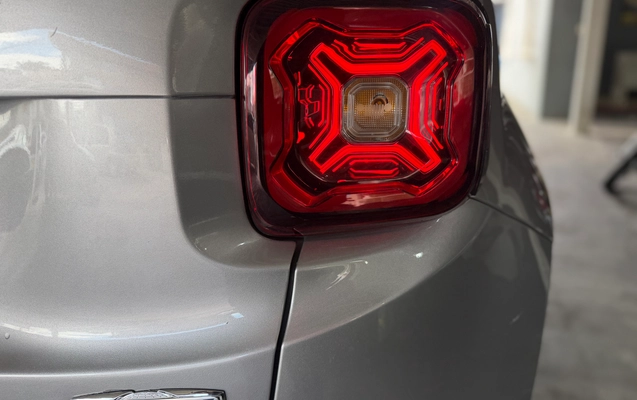 imagem-https://www.socarrao.com.br/sc-vehicle-images-prod/978851/1787147597364-69e8405e-edcd-4ca5-b9b4-4bc4ccee1950.jpg