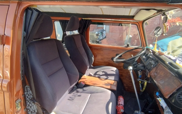 imagem-https://www.socarrao.com.br/sc-vehicle-images-prod/979045/1775117363144-SU1HXzIwMjUwNTIwXzExMDEwMTkxMV9IRFIuanBn.jpg