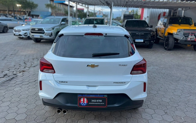 imagem-https://www.socarrao.com.br/sc-vehicle-images-prod/979364/1775130357951-29be6d2c-c5c0-4e8c-b4dd-bcccd3d5a8a9.jpg