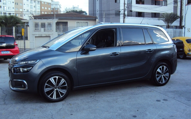 imagem-https://www.socarrao.com.br/sc-vehicle-images-prod/979588/1775132881221-RFNDMDA1NjAuSlBH.JPG