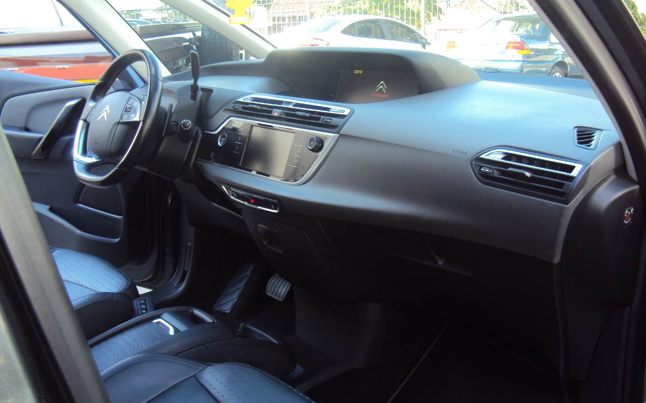 imagem-https://www.socarrao.com.br/sc-vehicle-images-prod/979588/1775133108084-RFNDMDA1MzkuSlBH.JPG
