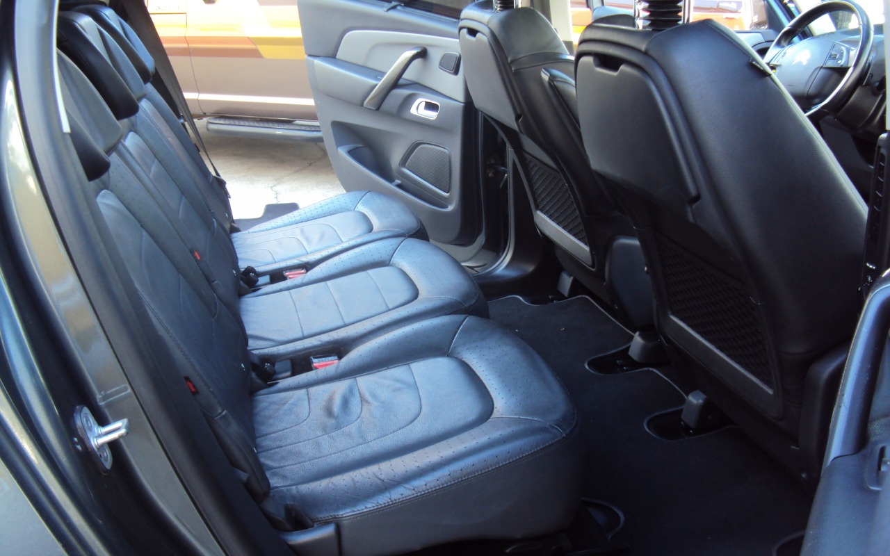 imagem-https://www.socarrao.com.br/sc-vehicle-images-prod/979588/1775133108443-RFNDMDA1NDIuSlBH.JPG