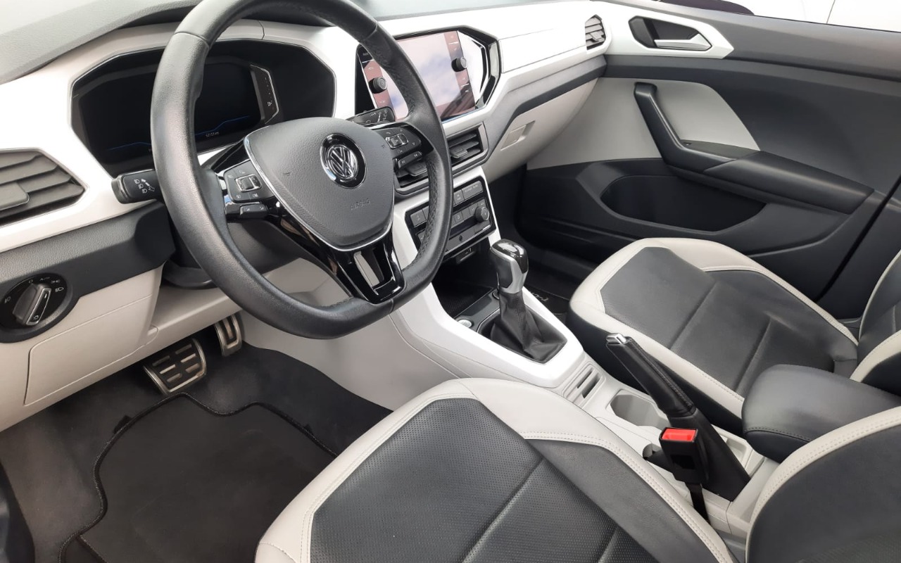 imagem-https://www.socarrao.com.br/sc-vehicle-images-prod/979611/1775132944501-SU1HLTIwMjYwNDAxLVdBMDAzNi5qcGc.jpg