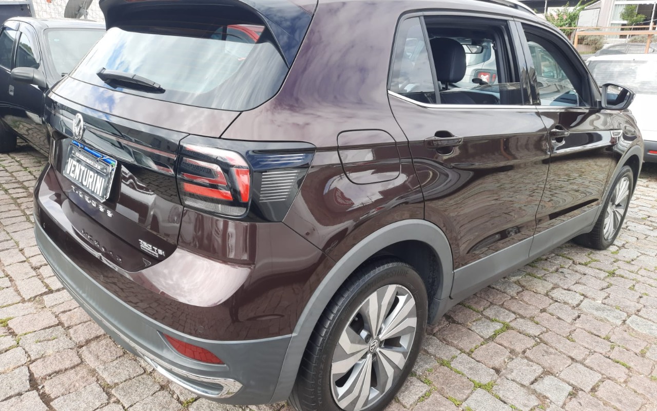 imagem-https://www.socarrao.com.br/sc-vehicle-images-prod/979611/1775132945680-SU1HLTIwMjYwNDAxLVdBMDA1MS5qcGc.jpg