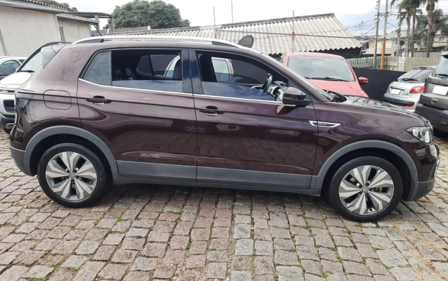 imagem-https://www.socarrao.com.br/sc-vehicle-images-prod/979611/1775132946077-SU1HLTIwMjYwNDAxLVdBMDA0Mi5qcGc.jpg