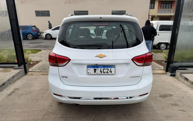 imagem-https://www.socarrao.com.br/sc-vehicle-images-prod/979622/1789223558308-7208398_8_B_0db39e5361.jpeg