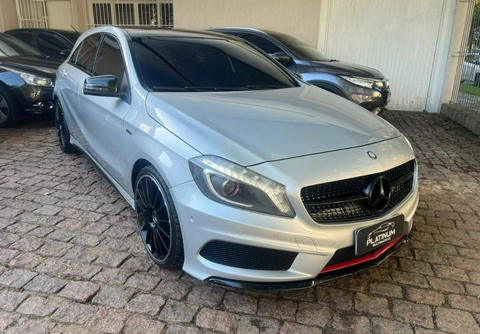 Mercedes-Benz A-250 2.0 TB Sport Aut. 2015 Prata — foto 1 de 3