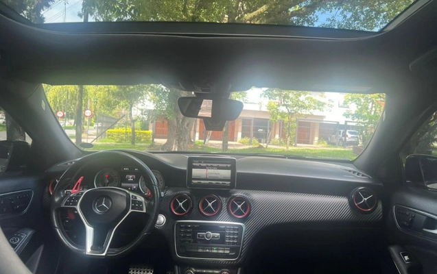 imagem-https://www.socarrao.com.br/sc-vehicle-images-prod/979645/1779031679906-gb-f3328ed.jpeg