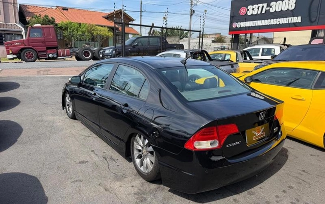 imagem-https://www.socarrao.com.br/sc-vehicle-images-prod/979743/1788006362132-7948695_2_B_1b453720f6.jpeg