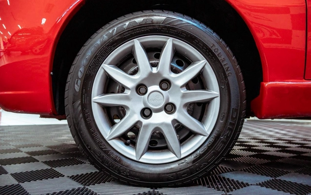 imagem-https://www.socarrao.com.br/sc-vehicle-images-prod/979769/1775136896411-Nu1eZcXu755VVVNRVVWelPRmninM5WI1.jpg