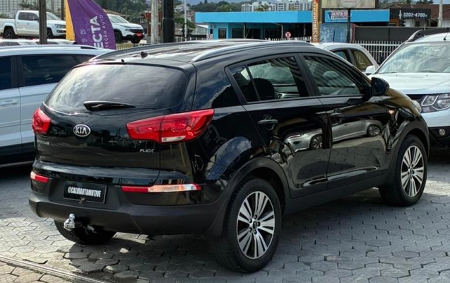 imagem-https://www.socarrao.com.br/sc-vehicle-images-prod/979816/1775138112967-694169ce72c9e71ba.jpeg