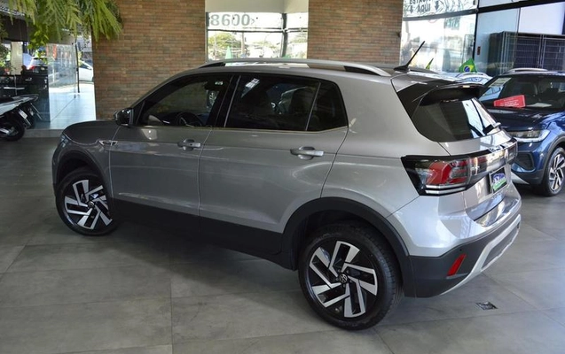 imagem-https://www.socarrao.com.br/sc-vehicle-images-prod/979873/1787836961793-7958204_0_B_0957dab328.jpeg