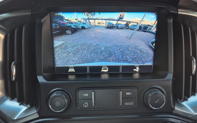 imagem-https://www.socarrao.com.br/sc-vehicle-images-prod/979934/1775140364960-V2hhdHNBcHAgSW1hZ2UgMjAyNi0wMy0yOCBhdCAxMS4wMy41OCAoMSkuanBlZw.jpeg