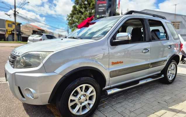 imagem-https://www.socarrao.com.br/sc-vehicle-images-prod/980043/1775143510993-MjAyNjA0MDJfMTA0MzEzLmpwZw.jpg