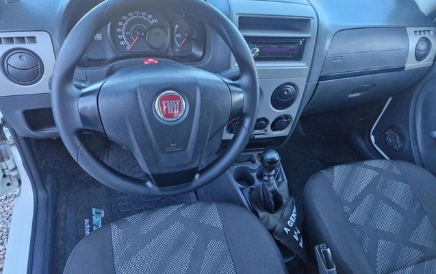 imagem-https://www.socarrao.com.br/sc-vehicle-images-prod/980075/1789673778638-7958620_8_B_d6e50c12ec.jpeg