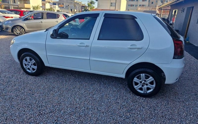 imagem-https://www.socarrao.com.br/sc-vehicle-images-prod/980080/1788533227759-7958572_4_B_a5b77db46e.jpeg
