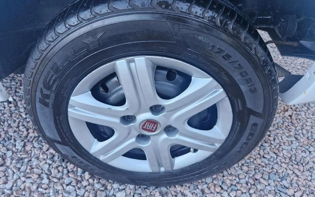 imagem-https://www.socarrao.com.br/sc-vehicle-images-prod/980080/1788533227761-7958572_8_B_4652db2469.jpeg