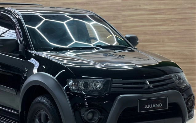 imagem-https://www.socarrao.com.br/sc-vehicle-images-prod/980348/1783617931346-B5EHvLFknlXXdKcQTQ2EUvWJ3ckwCR9v.jpg