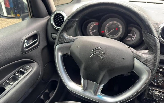 imagem-https://www.socarrao.com.br/sc-vehicle-images-prod/980444/1787167075610-7954248_0_B_b13b6efb56.jpeg