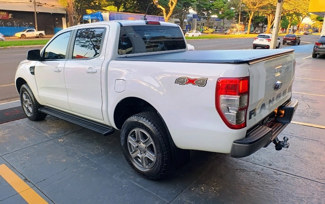 imagem-https://www.socarrao.com.br/sc-vehicle-images-prod/980695/1775153991652-Rk9SRCBSQU5HRVIgMi4yIFhMUyA0WDQgQ0QgRElFU0VMIEFVVE9Nw4FUSUNPIDIwMjIgQlJBTkNPIDUuanBn.jpg