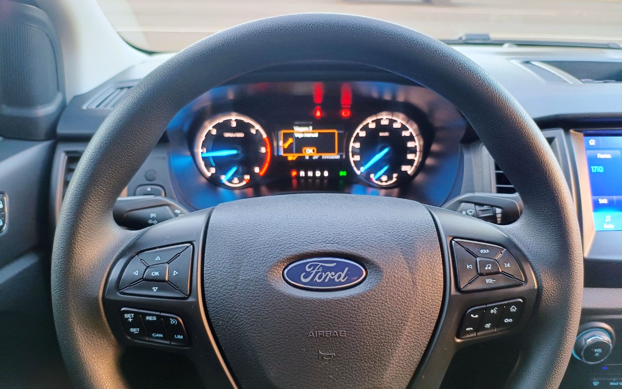 imagem-https://www.socarrao.com.br/sc-vehicle-images-prod/980695/1775153992473-Rk9SRCBSQU5HRVIgMi4yIFhMUyA0WDQgQ0QgRElFU0VMIEFVVE9Nw4FUSUNPIDIwMjIgQlJBTkNPIDExLmpwZw.jpg