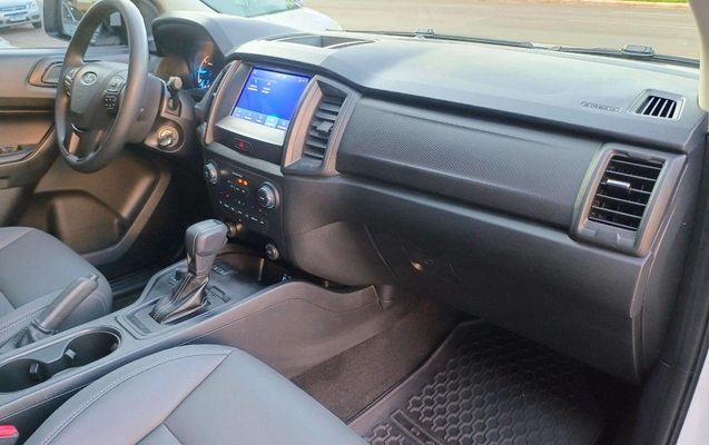 imagem-https://www.socarrao.com.br/sc-vehicle-images-prod/980695/1775153993042-Rk9SRCBSQU5HRVIgMi4yIFhMUyA0WDQgQ0QgRElFU0VMIEFVVE9Nw4FUSUNPIDIwMjIgQlJBTkNPIDE0LmpwZw.jpg