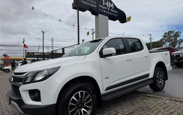 imagem-https://www.socarrao.com.br/sc-vehicle-images-prod/981051/1782489153329-7959936_15_B_ae4eb67ba6.jpeg