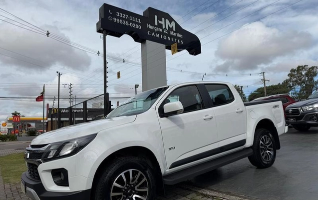 imagem-https://www.socarrao.com.br/sc-vehicle-images-prod/981051/1782489153336-7959936_0_B_57bafd92ec.jpeg