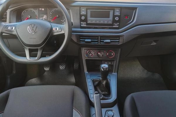 imagem-https://www.socarrao.com.br/sc-vehicle-images-prod/981126/1781010383042-7959558_13_B_f95f4f0199.jpeg