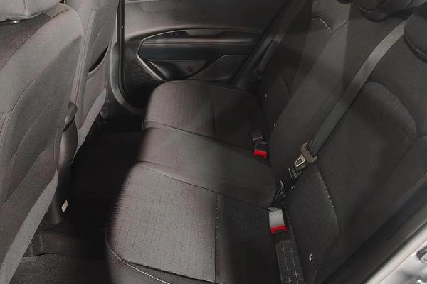 imagem-https://www.socarrao.com.br/sc-vehicle-images-prod/981129/1781289695118-7959295_17_B_65f1fed78d.jpeg