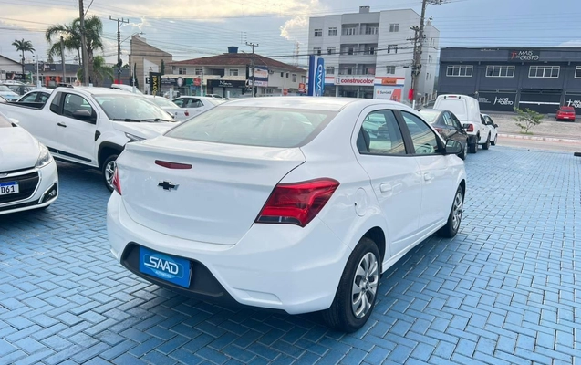 imagem-https://www.socarrao.com.br/sc-vehicle-images-prod/981201/1785779971990-c97243a9d7364d08ab014bc9e309815e_1775158204618.jpg