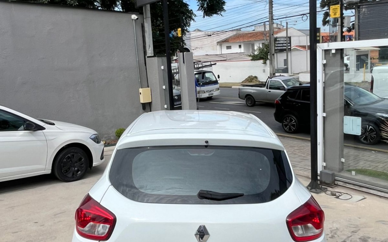 imagem-https://www.socarrao.com.br/sc-vehicle-images-prod/981247/1775159842985-V2hhdHNBcHAgSW1hZ2UgMjAyNi0wNC0wMiBhdCAxMi41MC41MiAoMikgKDMpLmpwZWc.jpeg