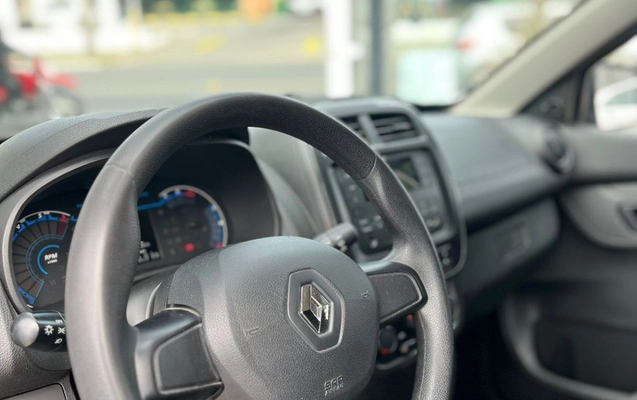 imagem-https://www.socarrao.com.br/sc-vehicle-images-prod/981247/1775162729812-V2hhdHNBcHAgSW1hZ2UgMjAyNi0wNC0wMiBhdCAxMi41MC41MyAoMSkgKDYpLmpwZWc.jpeg