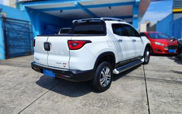 imagem-https://www.socarrao.com.br/sc-vehicle-images-prod/981540/1780316404579-gb-df9ab75.jpeg