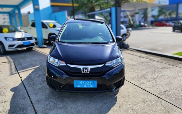 imagem-https://www.socarrao.com.br/sc-vehicle-images-prod/981546/1789503225087-gb-001715e.jpeg